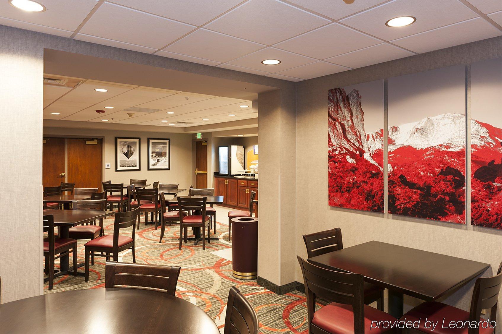 Holiday Inn Express & Suites Colorado Springs-Airport By Ihg Dış mekan fotoğraf